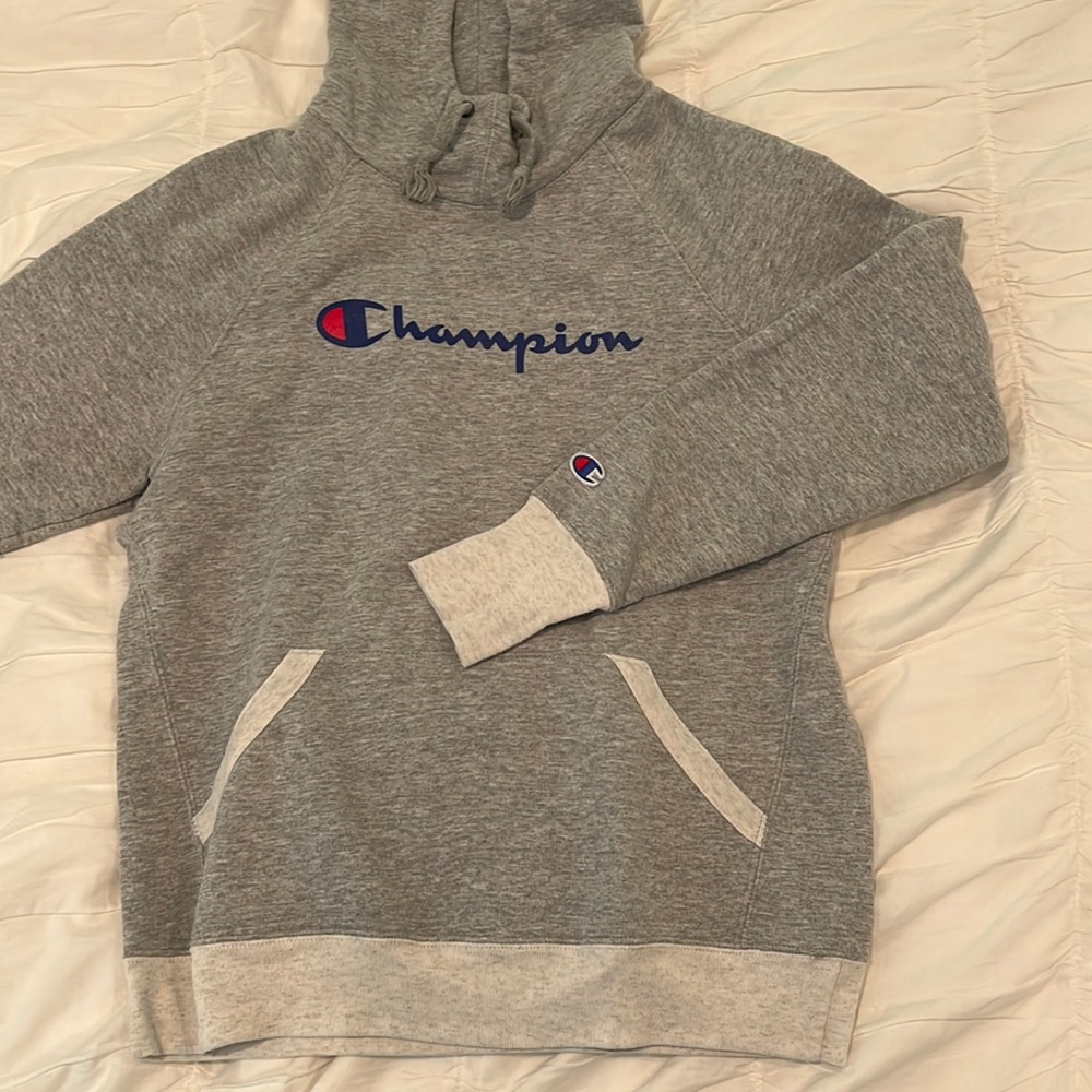Champion hoodie womens size small